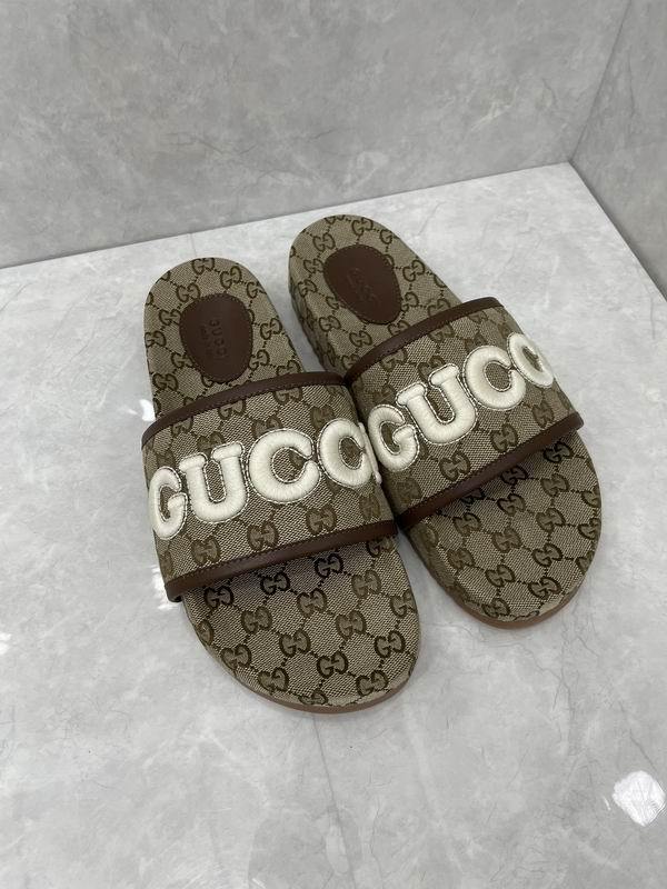 Gucci Women's Slippers 500